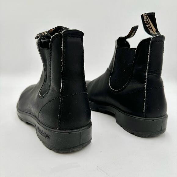 Blundstone Black Ankle Boots - Picture 3 of 7